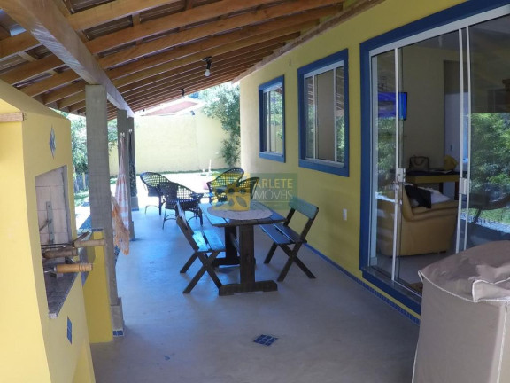 Imagem Casa com 4 Quartos à Venda, 120 m² em Centro - Porto Belo Imagem Casa com 4 Quartos à Venda, 120 m² em Centro - Porto Belo