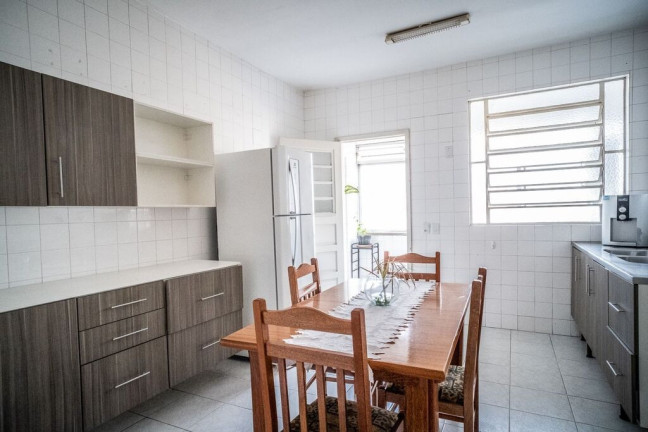 Imagem Apartamento com 3 Quartos à Venda, 141 m² em Menino Deus - Porto Alegre