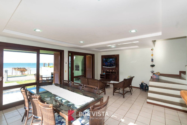 Imagem Casa com 4 Quartos à Venda, 153 m² em Bombas - Bombinhas