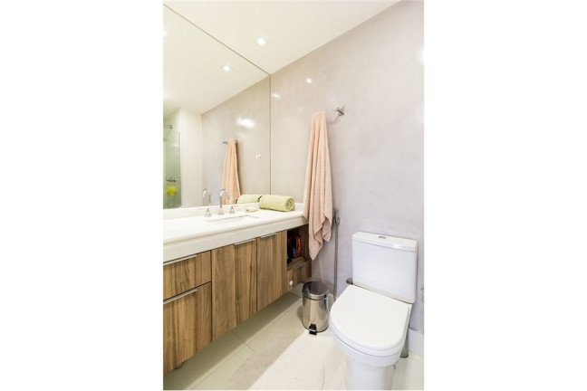 Imagem Apartamento com 2 Quartos à Venda, 72 m² em Moema - São Paulo