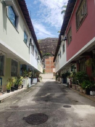 Imagem Casa com 3 Quartos à Venda, 100 m² em Taquara - Rio De Janeiro Imagem Casa com 3 Quartos à Venda, 100 m² em Taquara - Rio De Janeiro