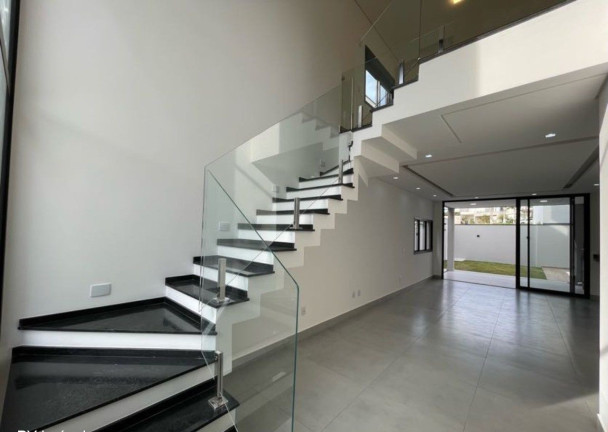 Imagem Casa com 3 Quartos à Venda, 196 m² em Parque Califórnia - Jacareí