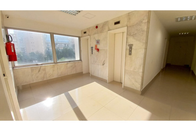 Imagem Sala Comercial à Venda, 32 m² em Itaim Bibi - São Paulo Imagem Sala Comercial à Venda, 32 m² em Itaim Bibi - São Paulo