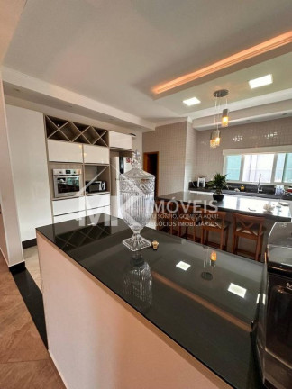 Imagem Casa com 5 Quartos à Venda, 516 m² em Centro - Piraquara Imagem Casa com 5 Quartos à Venda, 516 m² em Centro - Piraquara
