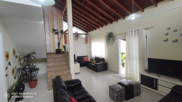 Imagem Sobrado com 4 Quartos à Venda, 267 m² em Balneario Florida - Praia Grande Imagem Sobrado com 4 Quartos à Venda, 267 m² em Balneario Florida - Praia Grande