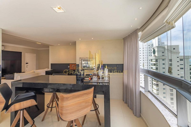 Imagem Apartamento com 3 Quartos à Venda, 142 m² em Pioneiros - Balneário Camboriú