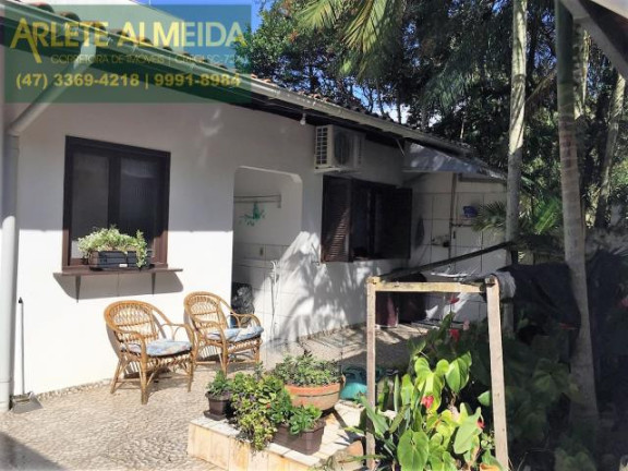 Apartamento com 1 Quarto para Alugar ou Temporada, 27 m² em Centro - Porto Belo