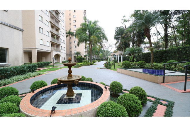 Imagem Imóvel com 2 Quartos à Venda, em Morumbi - São Paulo Imagem Imóvel com 2 Quartos à Venda, em Morumbi - São Paulo