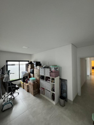 Imagem Casa com 3 Quartos à Venda, 525 m² em Condomínio Residencial Vila Jardim - Cuiabá