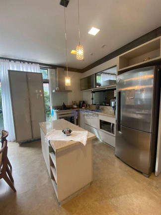 Imagem Sobrado com 3 Quartos à Venda, 210 m² em Centro - Penha Imagem Sobrado com 3 Quartos à Venda, 210 m² em Centro - Penha