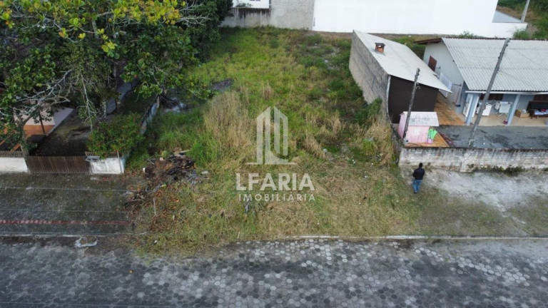 Terreno à Venda,  em Rainha Do Mar - Itapoá
