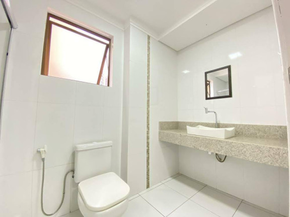 Imagem Apartamento com 3 Quartos à Venda, 161 m² em Zona 01 - Maringá