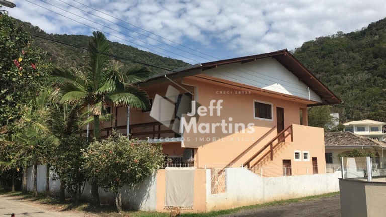 Imagem Casa com 3 Quartos à Venda, 304 m² em Pântano Do Sul - Florianópolis