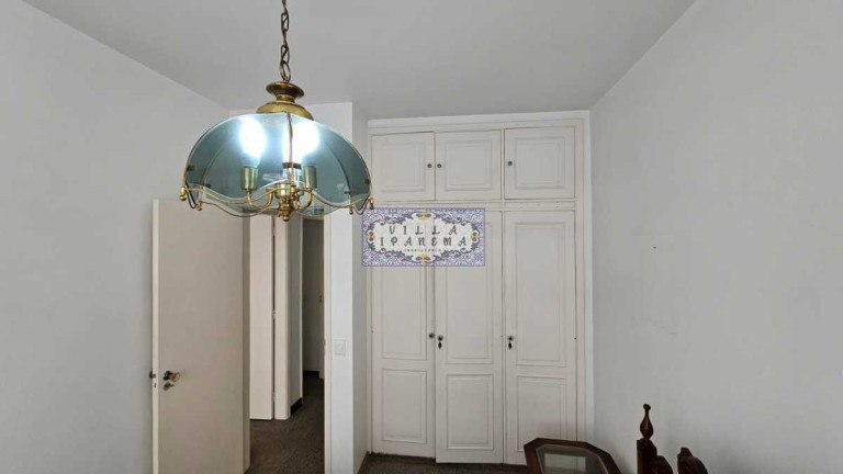 Imagem Apartamento com 3 Quartos à Venda, 155 m² em Copacabana - Rio De Janeiro Imagem Apartamento com 3 Quartos à Venda, 155 m² em Copacabana - Rio De Janeiro