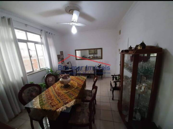 Imagem Apartamento com 2 Quartos à Venda, 70 m² em Gonzaga - Santos