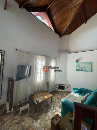 Imagem Sobrado com 3 Quartos à Venda, 178 m² em Estância Balneária Belmira Novaes - Peruíbe Imagem Sobrado com 3 Quartos à Venda, 178 m² em Estância Balneária Belmira Novaes - Peruíbe