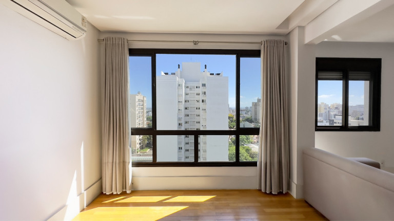 Imagem Imóvel com 3 Quartos à Venda, em Passo Da Areia - Porto Alegre Imagem Imóvel com 3 Quartos à Venda, em Passo Da Areia - Porto Alegre