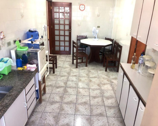 Imagem Imóvel com 4 Quartos à Venda, 277 m² em Vila Tupi - Praia Grande Imagem Imóvel com 4 Quartos à Venda, 277 m² em Vila Tupi - Praia Grande