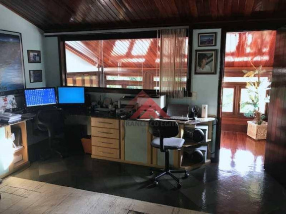 Imagem Casa com 2 Quartos à Venda, 262 m² em Maria Paula - Niterói Imagem Casa com 2 Quartos à Venda, 262 m² em Maria Paula - Niterói
