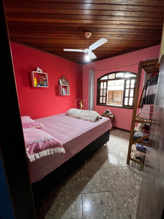 Imagem Casa com 10 Quartos à Venda, 350 m² em Cohapar - Guaratuba Imagem Casa com 10 Quartos à Venda, 350 m² em Cohapar - Guaratuba