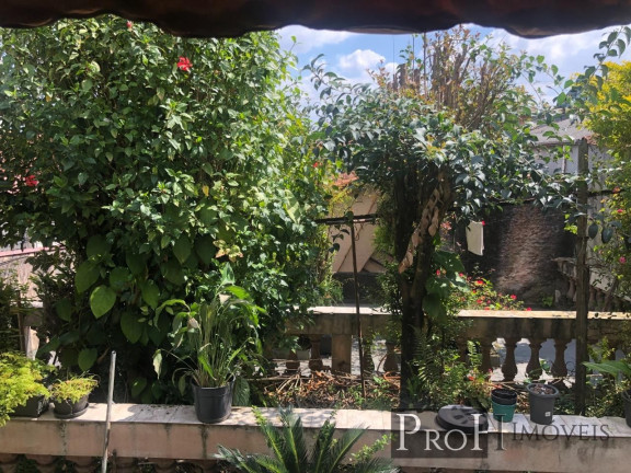 Imagem Casa com 3 Quartos à Venda, 220 m² em Vila Assis Brasil - Mauá Imagem Casa com 3 Quartos à Venda, 220 m² em Vila Assis Brasil - Mauá