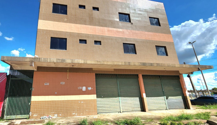 Imagem Imóvel com 6 Quartos à Venda, 112 m² em Recanto Das Emas - Brasília Imagem Imóvel com 6 Quartos à Venda, 112 m² em Recanto Das Emas - Brasília