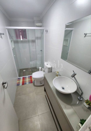Imagem Apartamento com 3 Quartos à Venda, 128 m² em Centro - Balneário Camboriú Imagem Apartamento com 3 Quartos à Venda, 128 m² em Centro - Balneário Camboriú