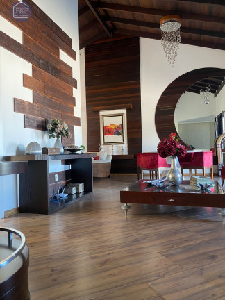 Imagem Casa com 5 Quartos à Venda, 270 m² em Nações - Balneário Camboriú