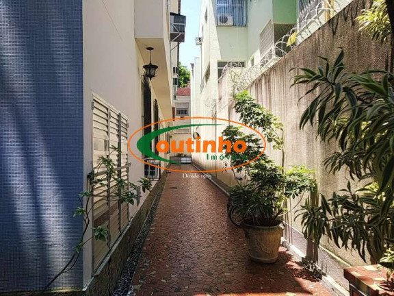 Imagem Apartamento com 3 Quartos à Venda, 110 m² em Grajaú - Rio De Janeiro