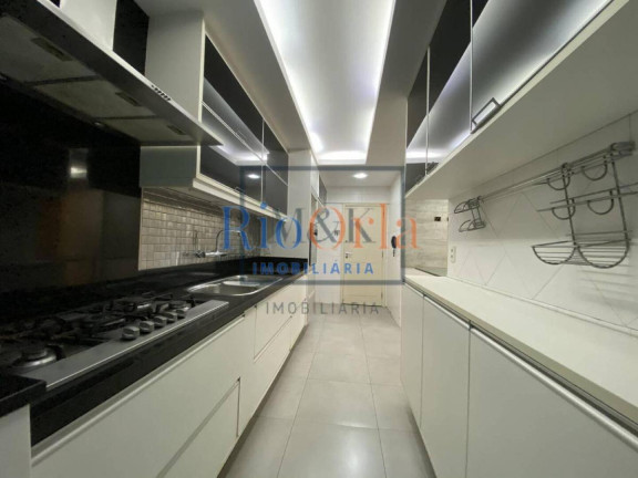 Imagem Apartamento com 4 Quartos à Venda, 162 m² em Barra Da Tijuca - Rio De Janeiro Imagem Apartamento com 4 Quartos à Venda, 162 m² em Barra Da Tijuca - Rio De Janeiro