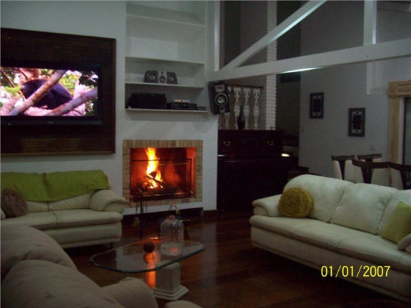 Imagem Casa com 3 Quartos à Venda, 580 m² em Vila Santo Antônio - Cotia Imagem Casa com 3 Quartos à Venda, 580 m² em Vila Santo Antônio - Cotia