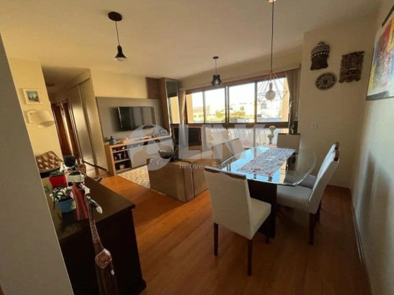 Apartamento com 3 Quartos à Venda, 87 m² em Passo Da Areia - Porto Alegre
