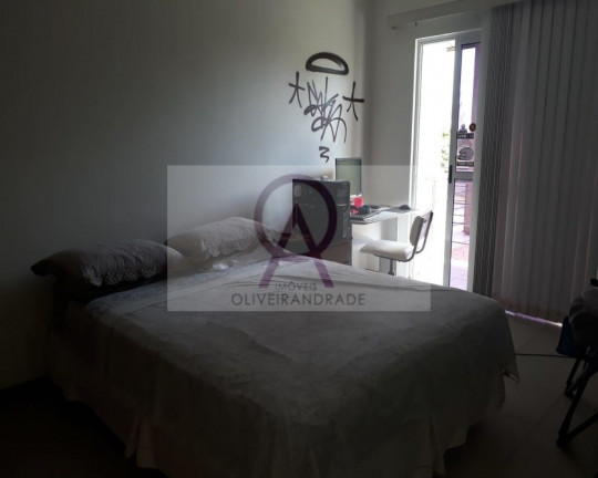 Imagem Imóvel com 5 Quartos à Venda, em Patamares - Salvador Imagem Imóvel com 5 Quartos à Venda, em Patamares - Salvador