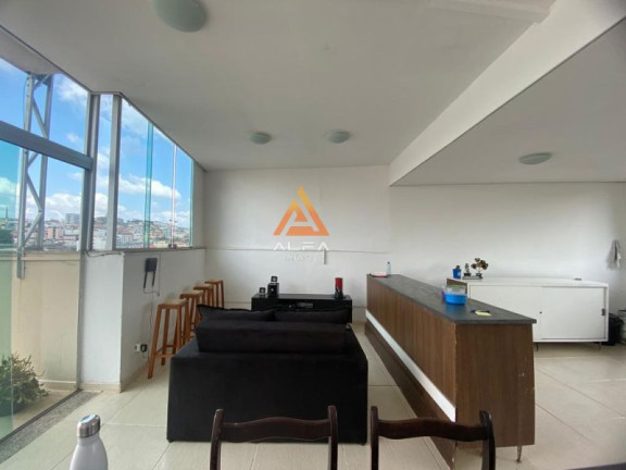 Imagem Apartamento com 2 Quartos à Venda, 225 m²