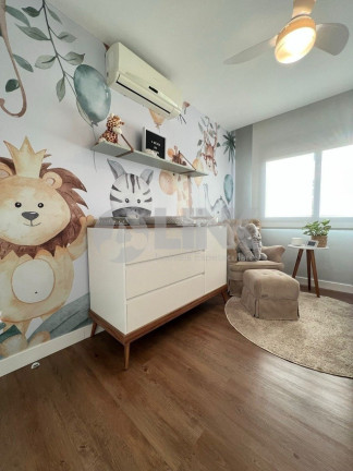 Imagem Apartamento com 3 Quartos à Venda, 100 m² em Cristal - Porto Alegre Imagem Apartamento com 3 Quartos à Venda, 100 m² em Cristal - Porto Alegre