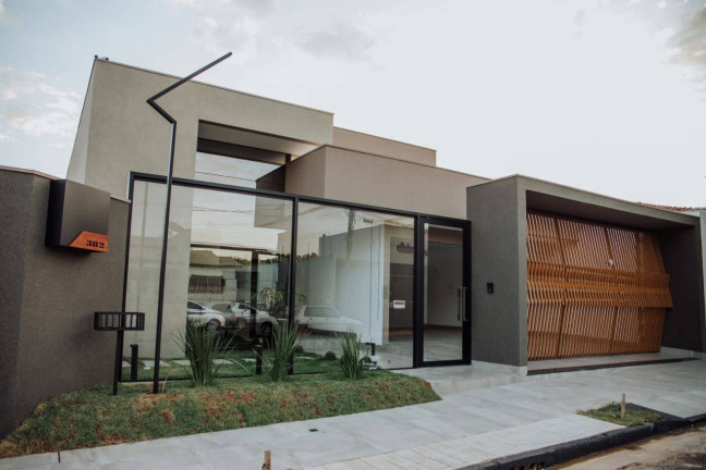 Casa com 3 Quartos à Venda, 270 m² em Vl Alta - Tangará Da Serra