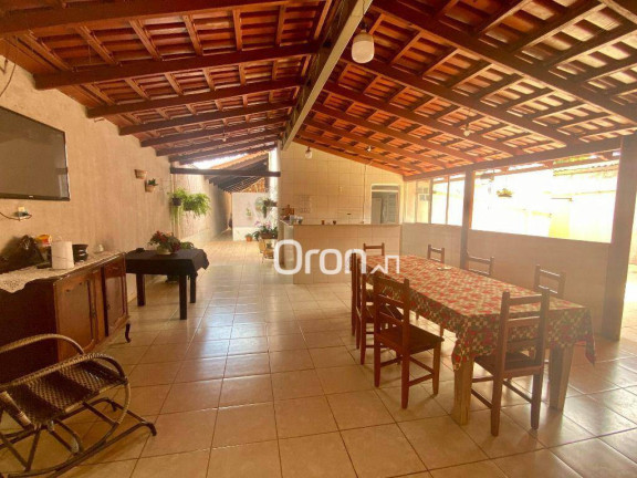 Imagem Sobrado com 3 Quartos à Venda, 400 m² em Jardim Guanabara - Goiânia Imagem Sobrado com 3 Quartos à Venda, 400 m² em Jardim Guanabara - Goiânia