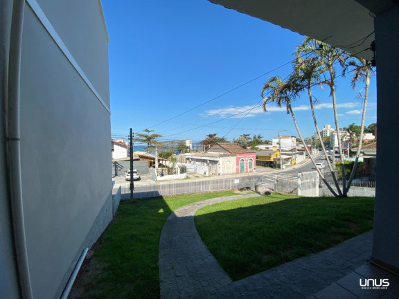 Imagem Casa com 4 Quartos à Venda, 575 m² em Centro - São José Imagem Casa com 4 Quartos à Venda, 575 m² em Centro - São José
