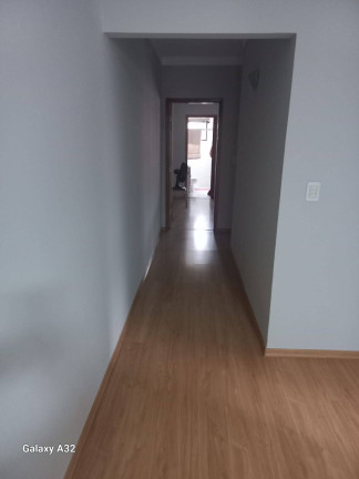 Imagem Casa com 3 Quartos à Venda, 130 m² em Jardim Petrópolis - Arapongas Imagem Casa com 3 Quartos à Venda, 130 m² em Jardim Petrópolis - Arapongas
