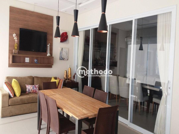 Imagem Casa com 3 Quartos à Venda, 233 m² em Parque Dos Ipes - Holambra
