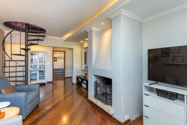 Imagem Casa com 4 Quartos à Venda, 351 m² em Nonoai - Porto Alegre