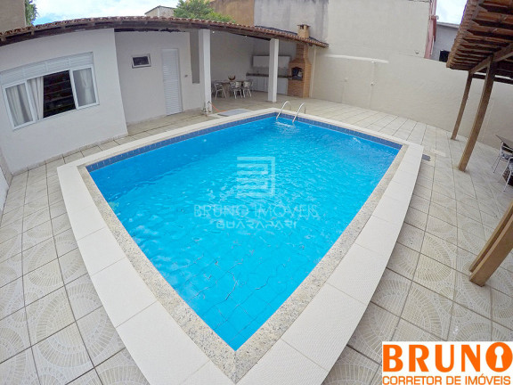 Casa com 3 Quartos à Venda, 200 m² em Itapebussu - Guarapari