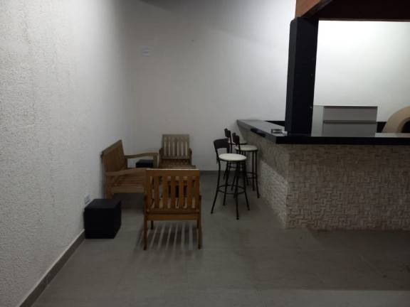 Imagem Sobrado com 3 Quartos à Venda, 91 m² em Alto Do Cardoso - Pindamonhangaba