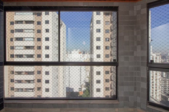 Imagem Apartamento com 2 Quartos à Venda, 70 m² em Cerqueira César - São Paulo