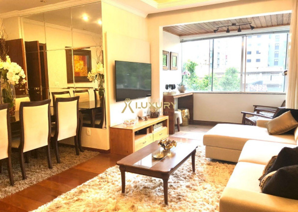 Imagem Imóvel com 3 Quartos à Venda, 97 m² em Santa Efigênia - Belo Horizonte