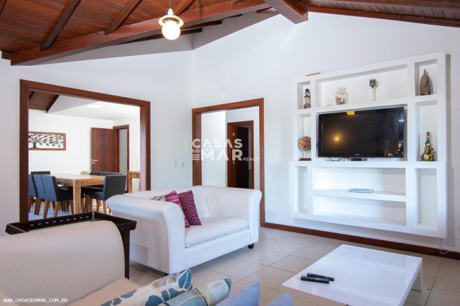Imagem Casa com 5 Quartos para Alugar ou Temporada, 450 m² em Forno - Armação Dos Búzios Imagem Casa com 5 Quartos para Alugar ou Temporada, 450 m² em Forno - Armação Dos Búzios