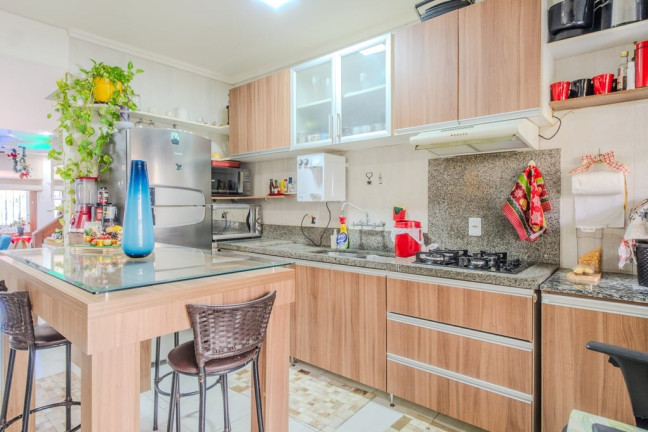 Imagem Casa com 2 Quartos à Venda, 127 m² em Vila Nova - Porto Alegre