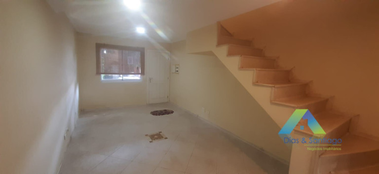 Imagem Sobrado com 3 Quartos à Venda, 120 m² em Vila Caraguatá - São Paulo Imagem Sobrado com 3 Quartos à Venda, 120 m² em Vila Caraguatá - São Paulo