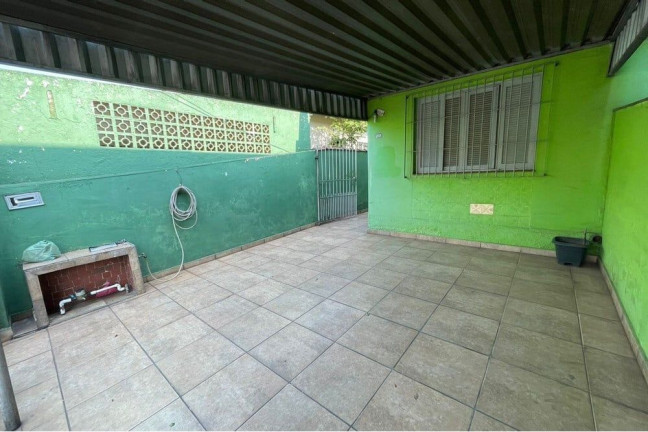 Imagem Casa com 2 Quartos à Venda, 250 m² em Canhema - Diadema