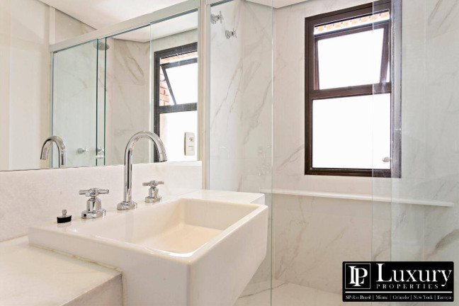 Imagem Apartamento com 3 Quartos à Venda, 210 m² em Brooklin Paulista - São Paulo Imagem Apartamento com 3 Quartos à Venda, 210 m² em Brooklin Paulista - São Paulo